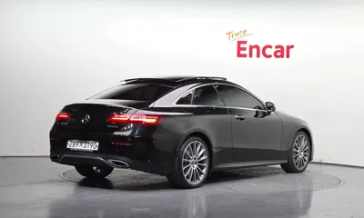 Mercedes-Benz E-Class 2020, 90149 км, за 21488.56 USD