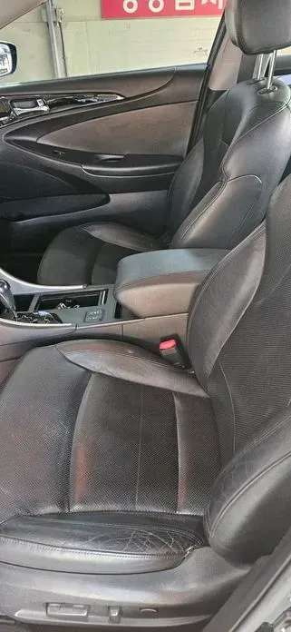 Hyundai Sonata 2010, 135000 км, за 2800.02 USD - фото 10