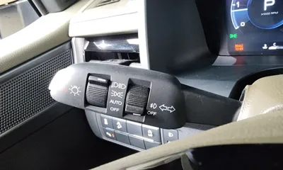 KG_Mobility_Ssangyong Rexton 2024, 39554 км, за 18149.9 USD - фото 34