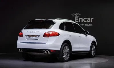 Porsche Cayenne 2013, 152846 км, за 9787.17 USD