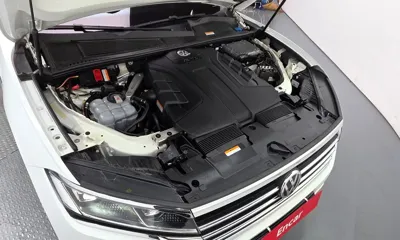 Volkswagen Touareg 2020, 96940 км, за 26191.41 USD - фото 6