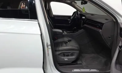 Volkswagen Touareg 2020, 96940 км, за 26191.41 USD - фото 26
