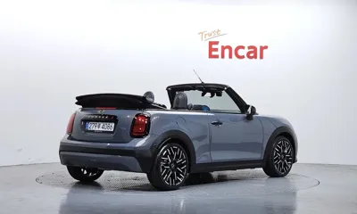 MINI Cooper Convertible 2025, 4162 км, за 26847.84 USD