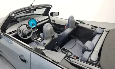 MINI Cooper Convertible 2025, 4162 км, за 26847.84 USD - фото 32