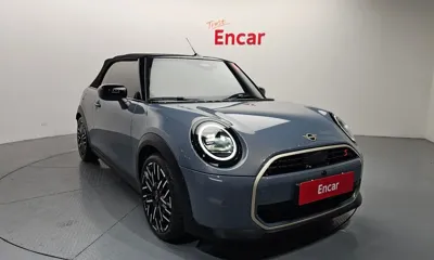MINI Cooper Convertible 2025, 4162 км, за 26847.84 USD - фото 34