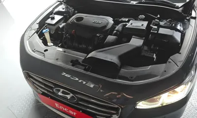 Hyundai Grandeur 2018, 126608 км, за 7331.52 USD - фото 6