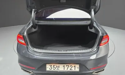 Hyundai Grandeur 2018, 126608 км, за 7331.52 USD - фото 20