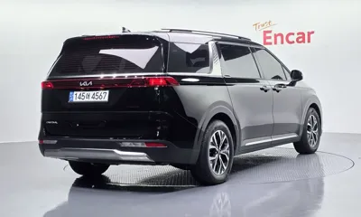 Kia Canival 2023, 86948 км, за 15471.62 USD