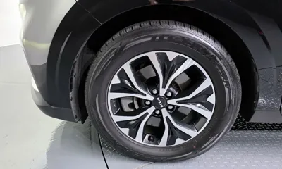 Kia Canival 2023, 86948 км, за 15471.62 USD
