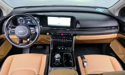 Kia Canival 2023, 86948 км, за 15471.62 USD - фото 7