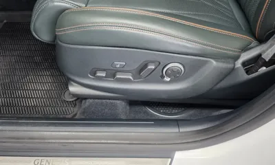 Genesis GV70 2023, 76825 км, за 24377.55 USD - фото 31