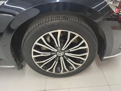 Volkswagen Phideon 2022, 73600 км, за 19743.41 USD - фото 6