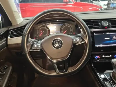 Volkswagen Phideon 2022, 73600 км, за 19743.41 USD - фото 15