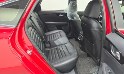 Kia K3 2022, 93305 км, за 11166.57 USD - фото 12