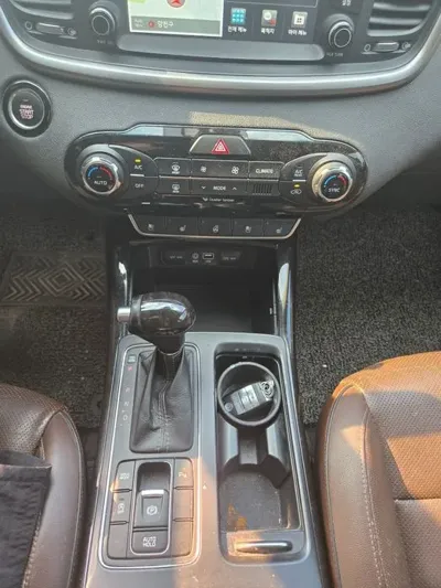 Kia Sorento 2015, 310000 км, за 4791.91 USD - фото 11