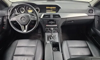 Mercedes-Benz C-Class 2012, 124546 км, за 3875.46 USD - фото 7