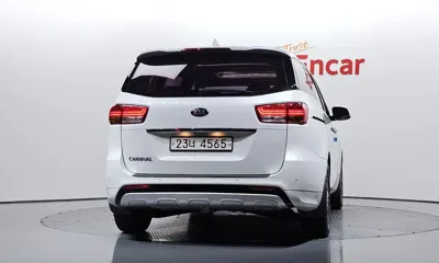 Kia Canival 2016, 169145 км, за 5448.34 USD