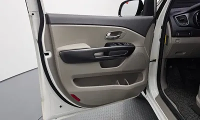 Kia Canival 2016, 169145 км, за 5448.34 USD - фото 24