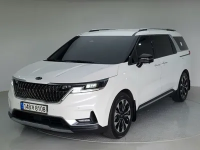 Kia Canival · 2021 год