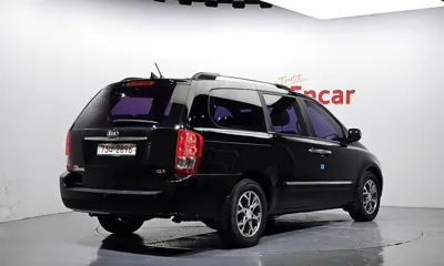 Kia Canival 2013, 105639 км, за 2875.46 USD