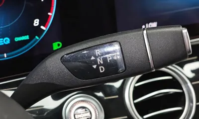 Mercedes-Benz E-Class 2021, 87615 км, за 26585.27 USD - фото 9