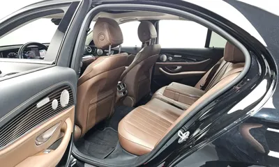 Mercedes-Benz E-Class 2021, 87615 км, за 26585.27 USD - фото 12