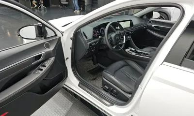 Hyundai Sonata 2022, 28851 км, за 19739.42 USD - фото 10