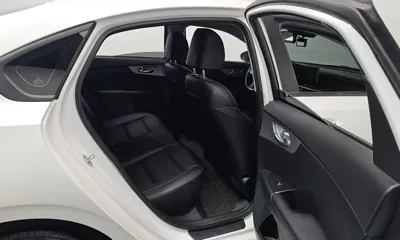 Kia K3 2022, 9865 км, за 13680.79 USD - фото 11