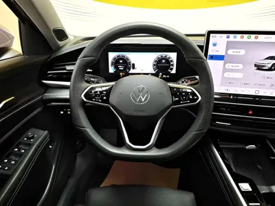 Volkswagen Passat 2024, 6700 км, за 22041.95 USD - фото 14
