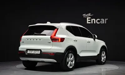 Volvo XC40 2019, 64179 км, за 15042.03 USD