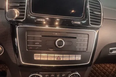 Mercedes-Benz GLE 2018, 197300 км, за 23485 USD - фото 13