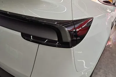 Tesla Model Y 2026, 8500 км, за 41991 USD - фото 9