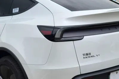 Tesla Model Y 2026, 8500 км, за 41991 USD - фото 20