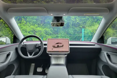 Tesla Model Y 2026, 8500 км, за 41991 USD - фото 32