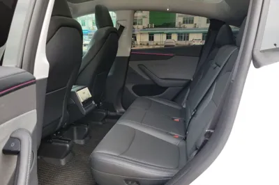 Tesla Model Y 2026, 8500 км, за 41991 USD - фото 35