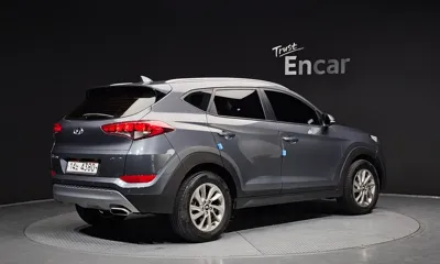 Hyundai Tucson 2017, 92069 км, за 8940.39 USD