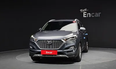 Hyundai Tucson 2017, 92069 км, за 8940.39 USD