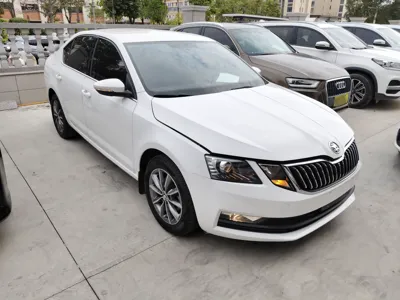 Skoda Octavia 2022, 70600 км, за 11113 USD - фото 3