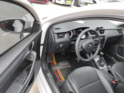 Skoda Octavia 2022, 70600 км, за 11113 USD - фото 19