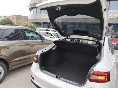 Skoda Octavia 2022, 70600 км, за 11113 USD - фото 22