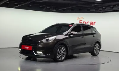 Kia Niro · 2017 год