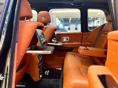 Rolls-Royce Cullinan 2022, 17000 км, за 603137.22 USD
