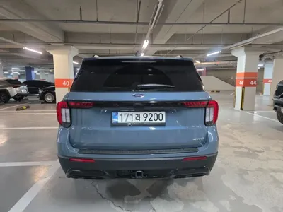 Ford Explorer 2025, 2500 км, за 37744.52 USD