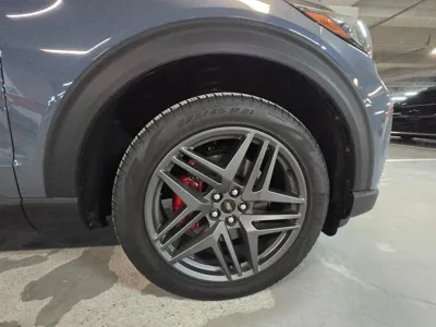 Ford Explorer 2025, 2500 км, за 37744.52 USD