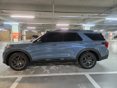 Ford Explorer 2025, 2500 км, за 37744.52 USD - фото 18
