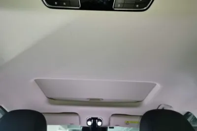 GAC Trumpchi E8 New Energy 2024, 49300 км, за 21921 USD - фото 26