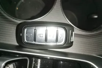 GAC Trumpchi E8 New Energy 2024, 49300 км, за 21921 USD - фото 28