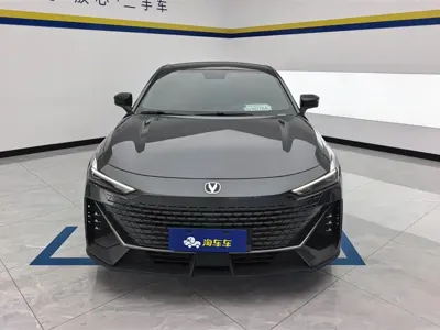 Changan UNI-V 2023, 15000 км, за 10192.03 USD