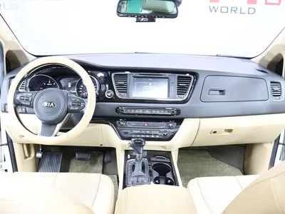 Kia Canival 2016, 114181 км, за 8269.84 USD - фото 13