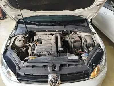 Volkswagen Golf 2018, 95300 км, за 7928.76 USD - фото 20